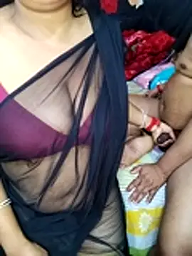 modhu82 online show from 12-18-25, 06:58