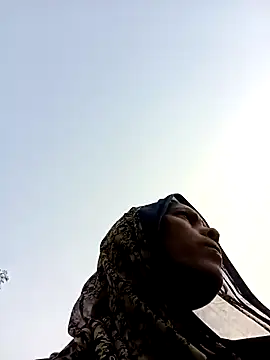 Cutsedi3 online show from 11-22-25, 10:58