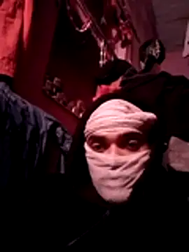 Snapshot of Cute-Pari749 chatting on 10-31-25, 02:51 Cute-Pari749 online show from 10-31-25, 02:51