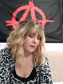 Amelialove42 online show from 03-10-26, 07:08
