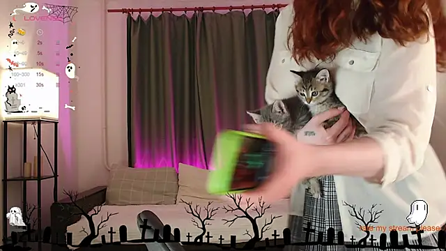 GingerCute online show from 10-30-25, 12:06