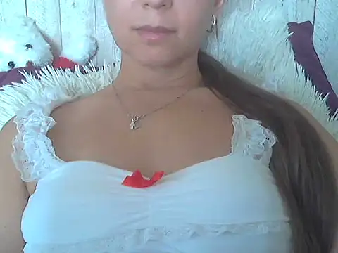 Snapshot of Light-Bluee chatting on 10-15-25, 07:19 Light-Bluee online show from 10-15-25, 07:19