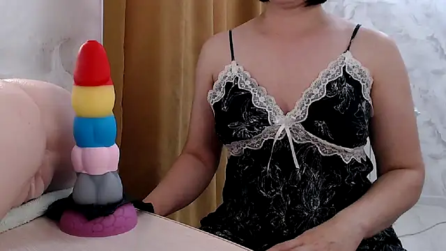 Julia your Sweet online show from 11-10-25, 10:25