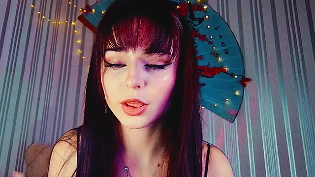 Snapshot of ArianaLight chatting on 07-24-26, 06:06 ArianaLight online show from 07-24-26, 06:06