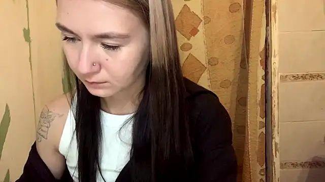 Snapshot of ArianeBhayani chatting on 10-21-25, 09:26 ArianeBhayani online show from 10-21-25, 09:26