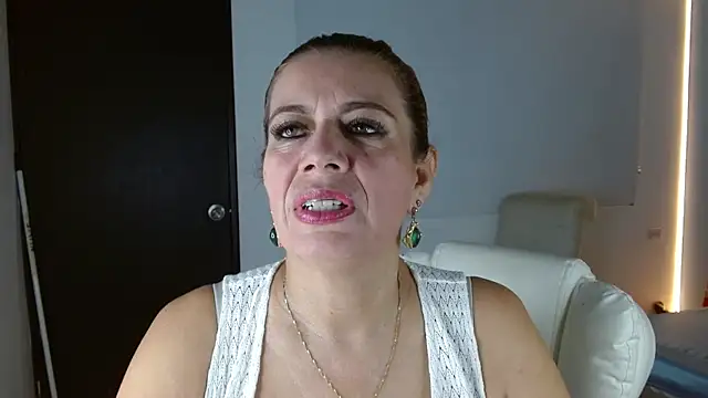 channelsmith 55 online show from 04-17-26, 01:14