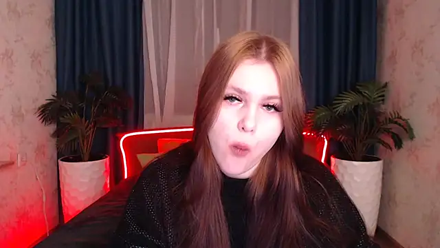 Musegirl online show from 12-02-25, 01:44