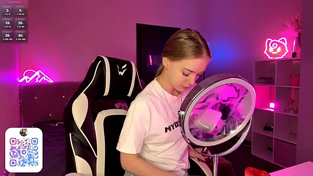 EvaPeace online show from 03-02-26, 08:26