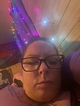 Snapshot of EdNEmSexyBlend chatting on 10-21-25, 05:30 EdNEmSexyBlend online show from 10-21-25, 05:30