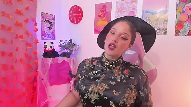 Snapshot of naharasoller chatting on 10-29-25, 09:27 naharasoller online show from 10-29-25, 09:27