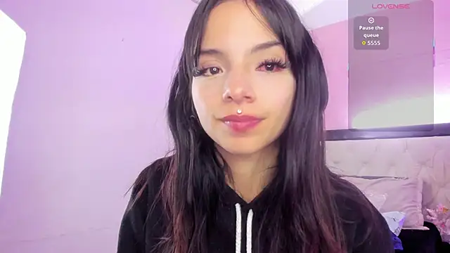 Barbieteeen online show from 04-26-26, 06:00