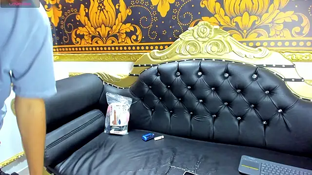 DirtyMike69  online show from 10-16-25, 04:35