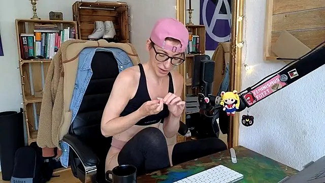Antifistin online show from 06-15-26, 09:33
