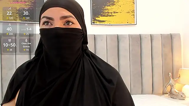  naylaa  online show from 11-12-25, 03:40