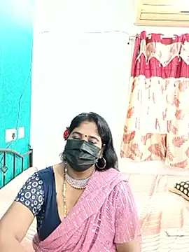 tamil-aunt online show from 10-19-25, 05:30