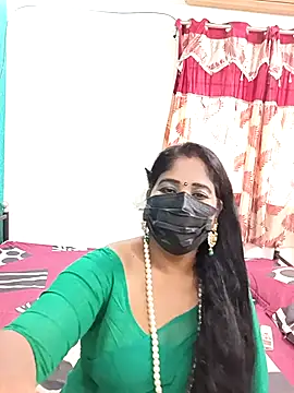 tamil-aunt online show from 11-06-25, 03:51