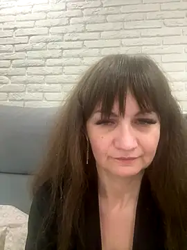 Butterfly8385 online show from 10-22-25, 06:51