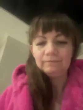 Butterfly8385 online show from 12-18-25, 08:59