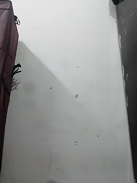 Snapshot of Hottypriya69 chatting on 11-13-25, 06:18 Hottypriya69 online show from 11-13-25, 06:18