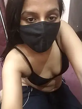 Snapshot of Hottypriya69 chatting on 11-15-25, 06:44 Hottypriya69 online show from 11-15-25, 06:44