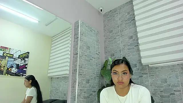 AmberBlazze online show from 10-21-25, 11:55