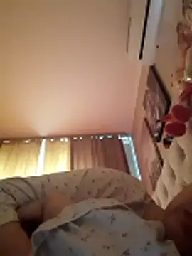 Snapshot of Ambika_beauty chatting on 12-02-25, 09:36 Ambika beauty online show from 12-02-25, 09:36