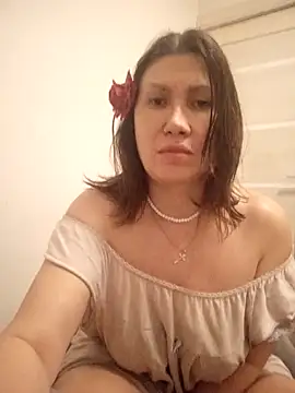 Ambika beauty online show from 03-13-26, 11:55