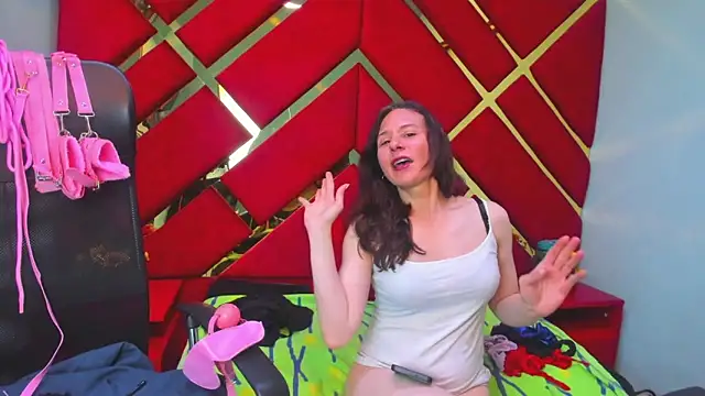 Kylie Bloom online show from 03-16-26, 10:25