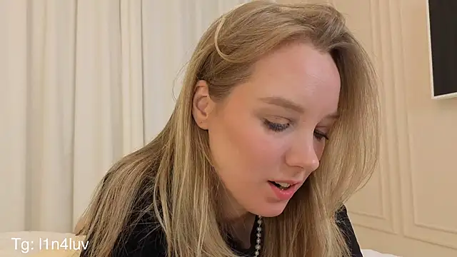 AIicaparkerc online show from 11-13-25, 09:14