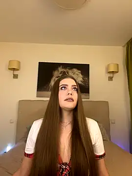 xSlavicDollx online show from 10-22-25, 02:45