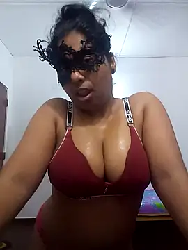 Expose Queen online show from 04-29-26, 05:52