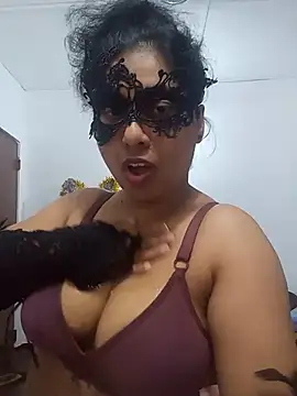 Expose Queen online show from 07-21-26, 04:53