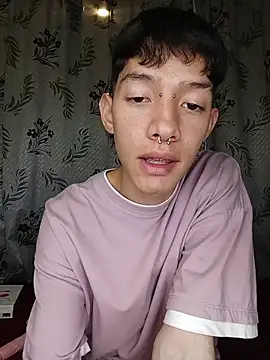 heyy noah11 online show from 11-15-25, 01:25