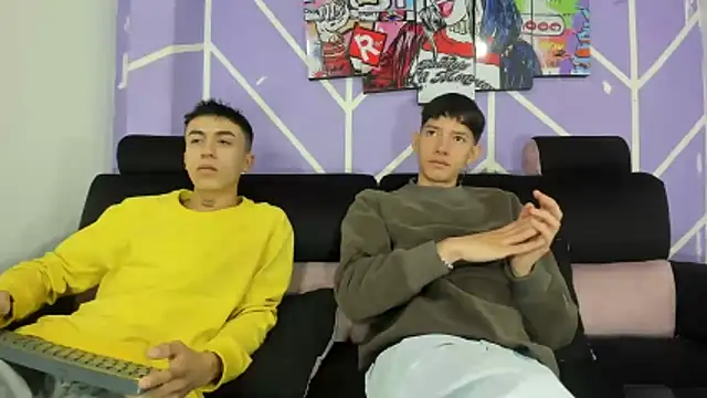 heyy noah11 online show from 03-17-26, 01:14