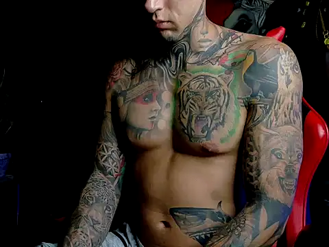 Molotov Explosive online show from 03-31-26, 01:40