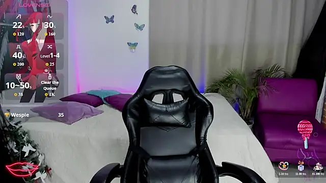 skarlett222 online show from 12-19-25, 10:39