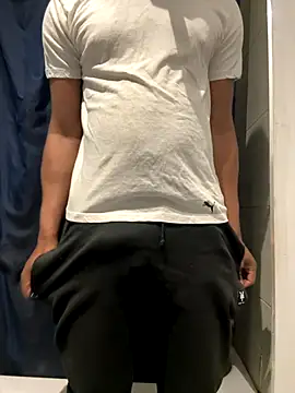 Snapshot of sexeloveRR chatting on 10-11-25, 07:34 sexeloveRR online show from 10-11-25, 07:34