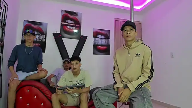 EMPIRE BOYS1 online show from 11-24-25, 07:24