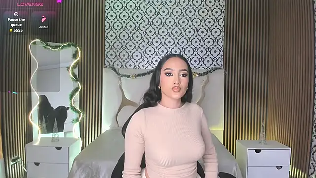 BEELLA TAY1 online show from 11-25-25, 09:04