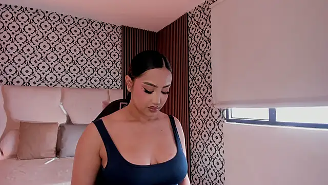 Snapshot of BEELLA_TAY1 chatting on 07-28-26, 12:48 BEELLA TAY1 online show from 07-28-26, 12:48