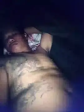 Snapshot of Dothanhthuan555 chatting on 10-24-25, 01:40 Dothanhthuan555 online show from 10-24-25, 01:40