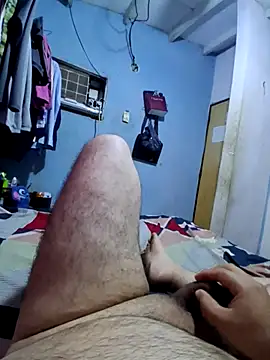 latinooso online show from 11-06-25, 05:52