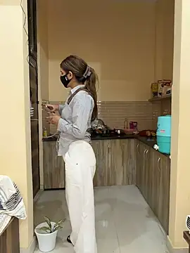 deepikaa aroraa online show from 02-23-26, 10:23