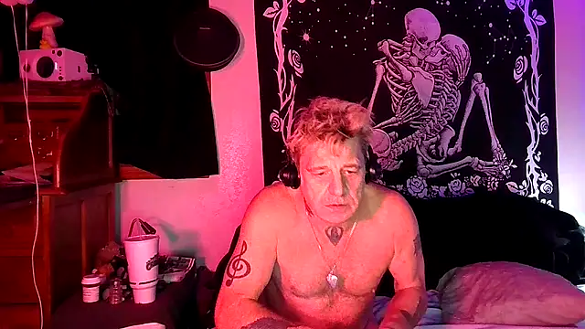 Snapshot of whitehole4bbc252 chatting on 04-21-26, 02:51 whitehole4bbc252 online show from 04-21-26, 02:51