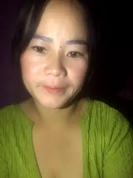 Snapshot of xixibabi chatting on 10-25-25, 06:21 xixibabi online show from 10-25-25, 06:21