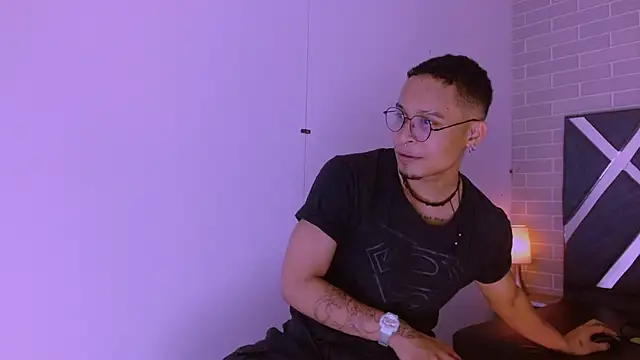 Jayden Morris online show from 03-03-26, 06:58