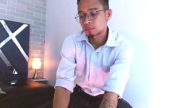 Jayden Morris online show from 04-23-26, 03:52