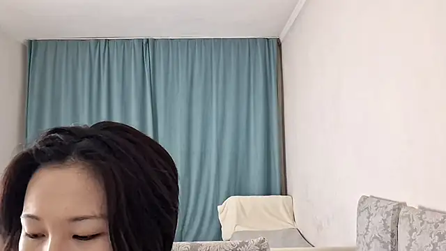 Lyndasilk online show from 04-08-26, 03:12