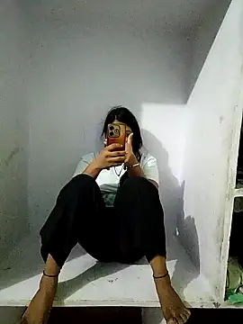 Snapshot of PG_girl_12th chatting on 10-30-25, 05:35 PG girl 12th online show from 10-30-25, 05:35