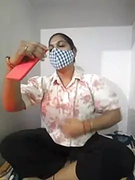 PG girl 12th online show from 12-14-25, 11:48